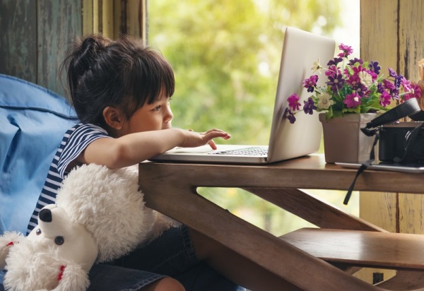 Review 5 khóa học tiếng Anh online cho trẻ em | Học tiếng Anh Bình Dương